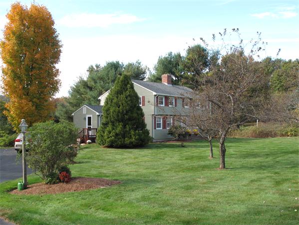76 Keith Hill Road Grafton, MA 01519 - Photo 2 of 30 Gallery Image 2