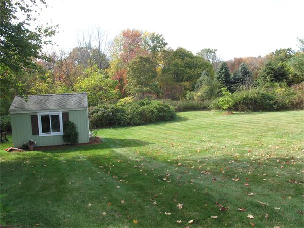 76 Keith Hill Road Grafton, MA 01519 - Photo 5 of 30 Gallery Image 5