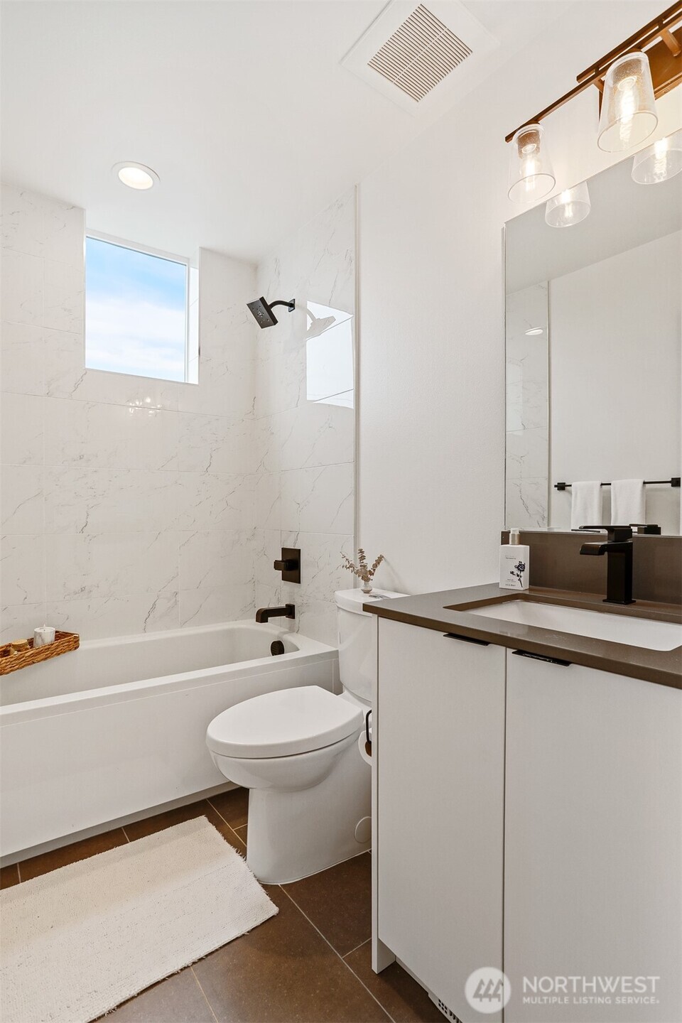 916 Northwest 56th Street, Unit G Seattle, WA 98107 - Photo 24 of 40