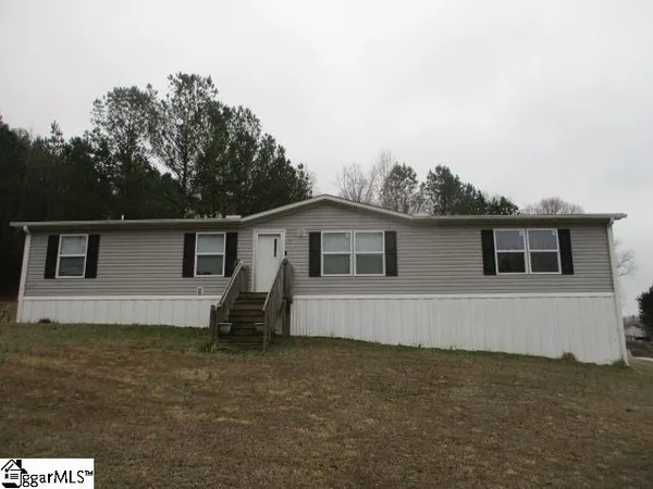 $189,900 | 341 Pine Hills Road, Woodruff, SC 29388