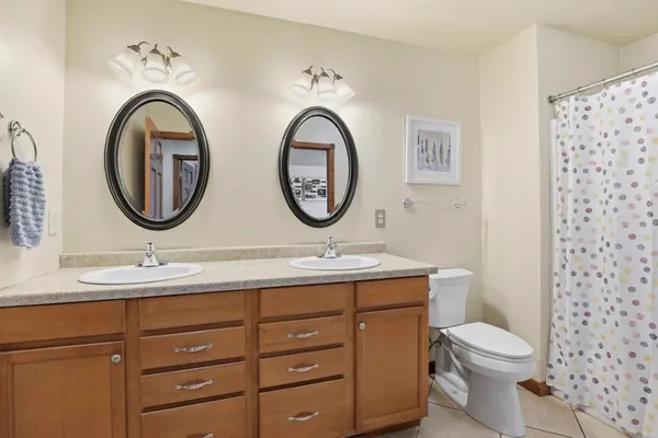 $300,000 | 922 Denise Court, Kaukauna, WI 54130