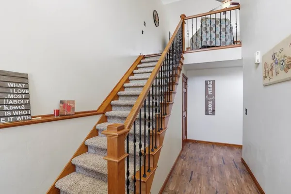 $300,000 | 922 Denise Court, Kaukauna, WI 54130