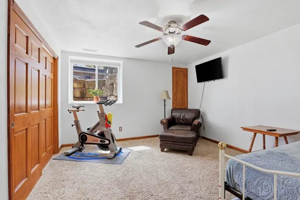 $300,000 | 922 Denise Court, Kaukauna, WI 54130