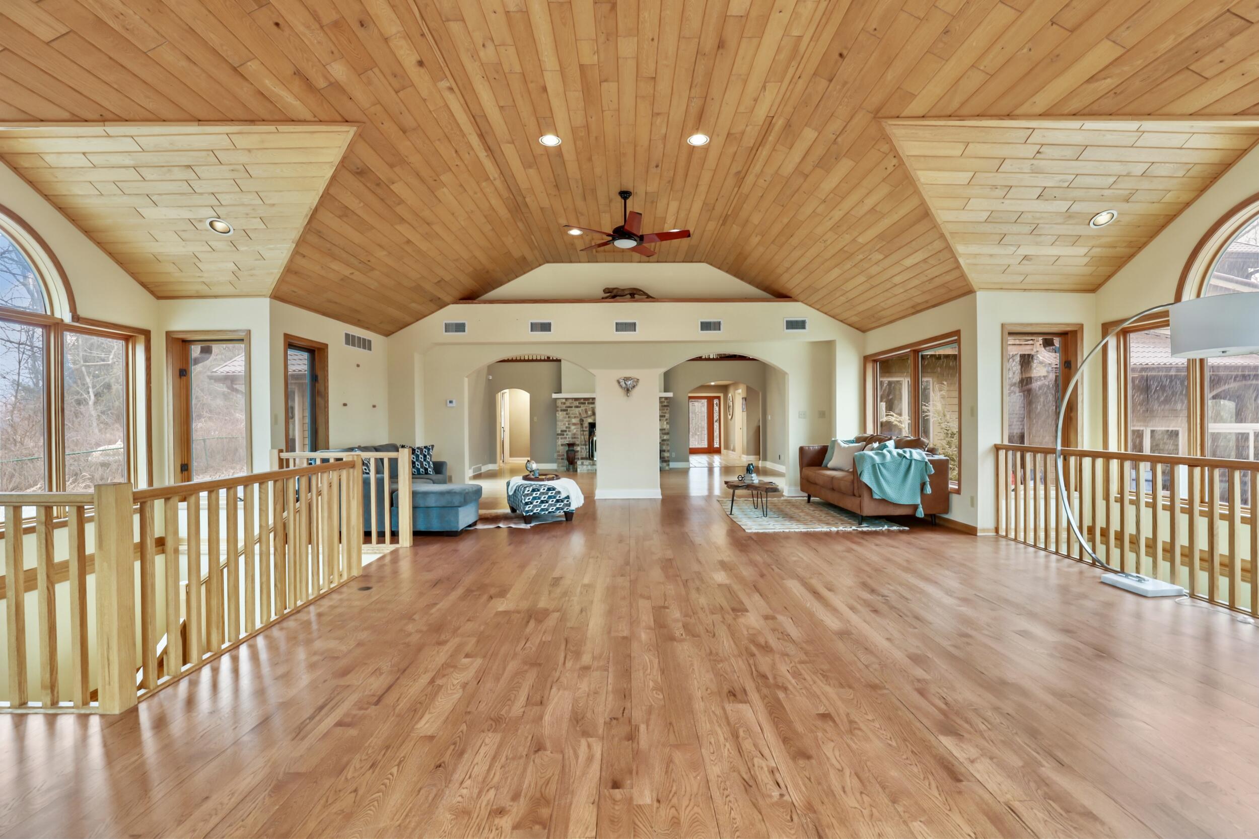 9210 County Rd K Raymond, WI 53126 - Photo 12 of 92 LIVING ROOM