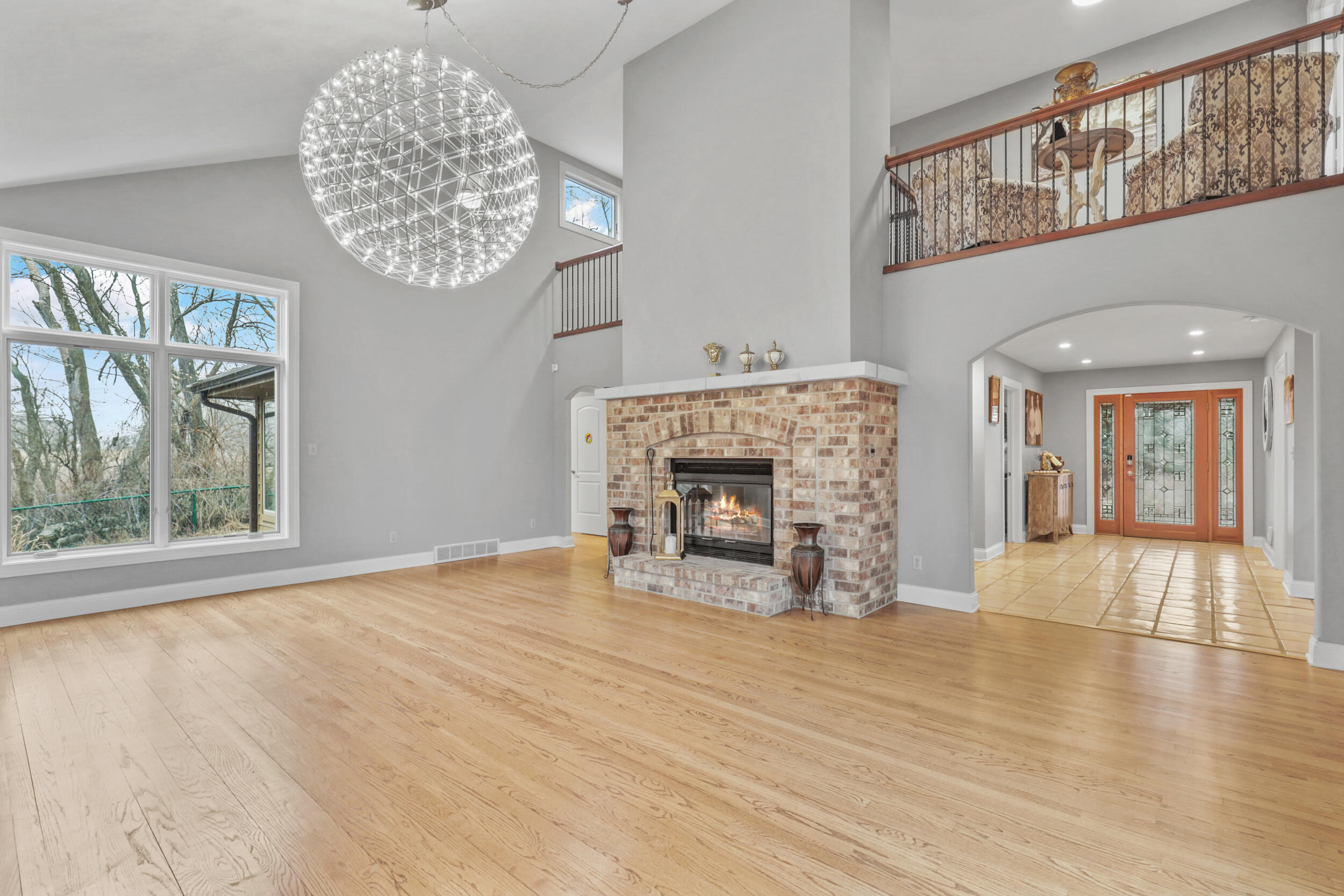 9210 County Rd K Raymond, WI 53126 - Photo 7 of 92 DINNING ROOM