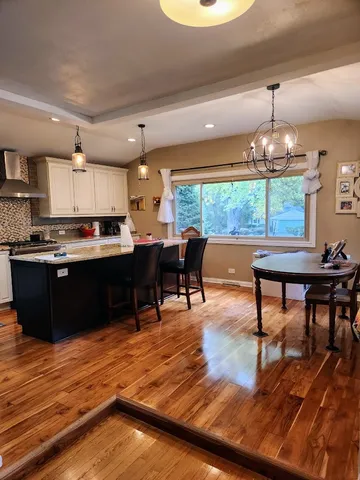 $279,900 | 2246 Alta Vista Drive, Waukegan, IL 60087