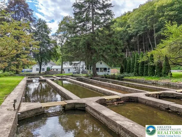 $850,000 | 3585 Fairyland Road, Lehighton, PA 18235