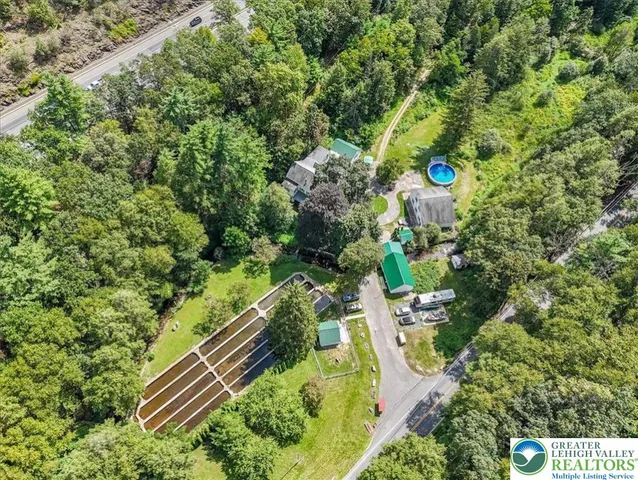 $850,000 | 3585 Fairyland Road, Lehighton, PA 18235
