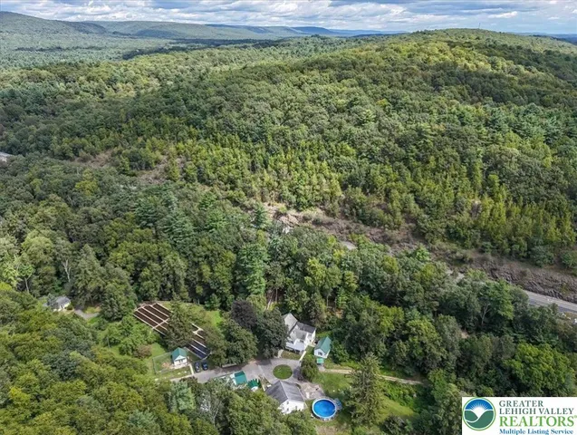 $850,000 | 3585 Fairyland Road, Lehighton, PA 18235