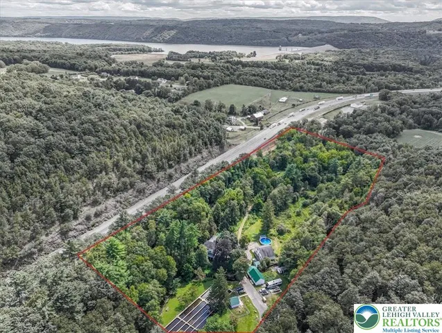 $850,000 | 3585 Fairyland Road, Lehighton, PA 18235