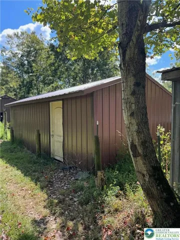 $850,000 | 3585 Fairyland Road, Lehighton, PA 18235