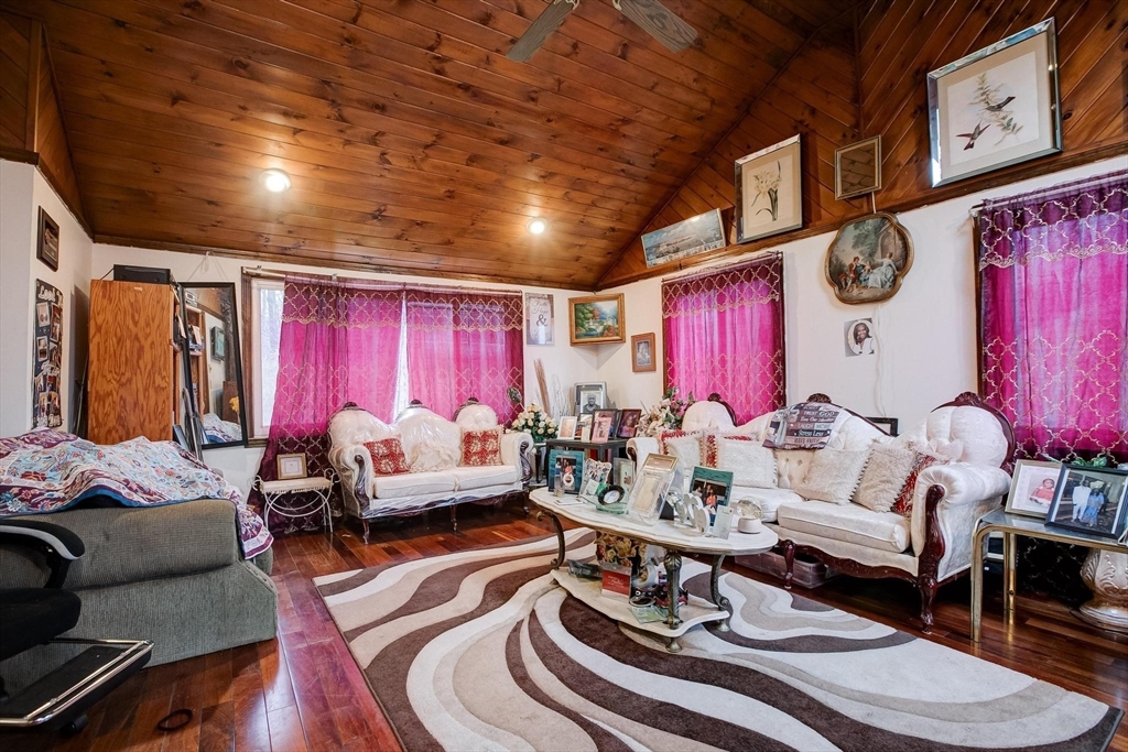 69 Althea Road Randolph, MA 02368 - Photo 7 of 34