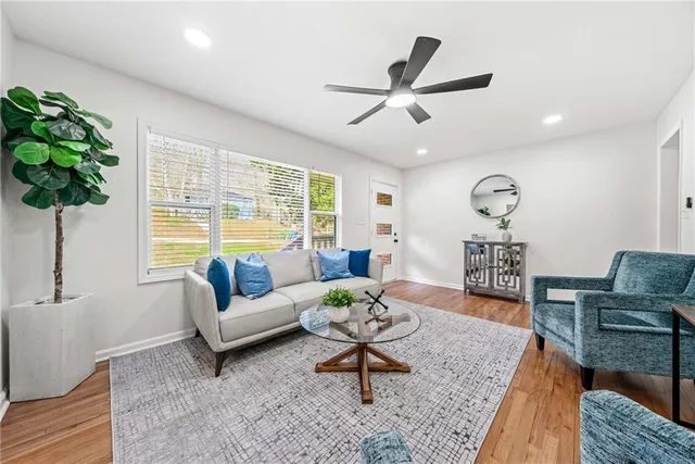 $2,000 | 801 North Evelyn Place Northwest, Atlanta, GA 30318