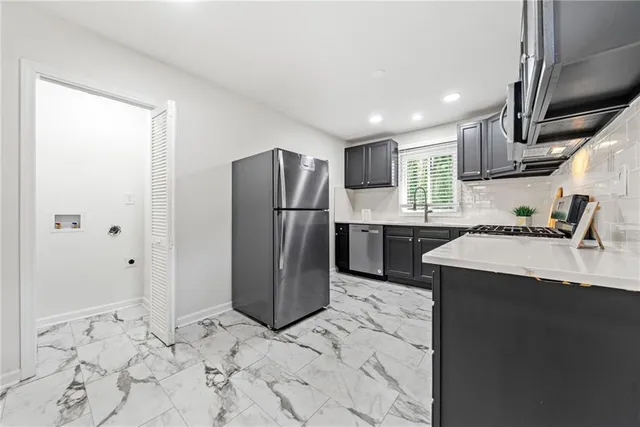 $2,000 | 801 North Evelyn Place Northwest, Atlanta, GA 30318