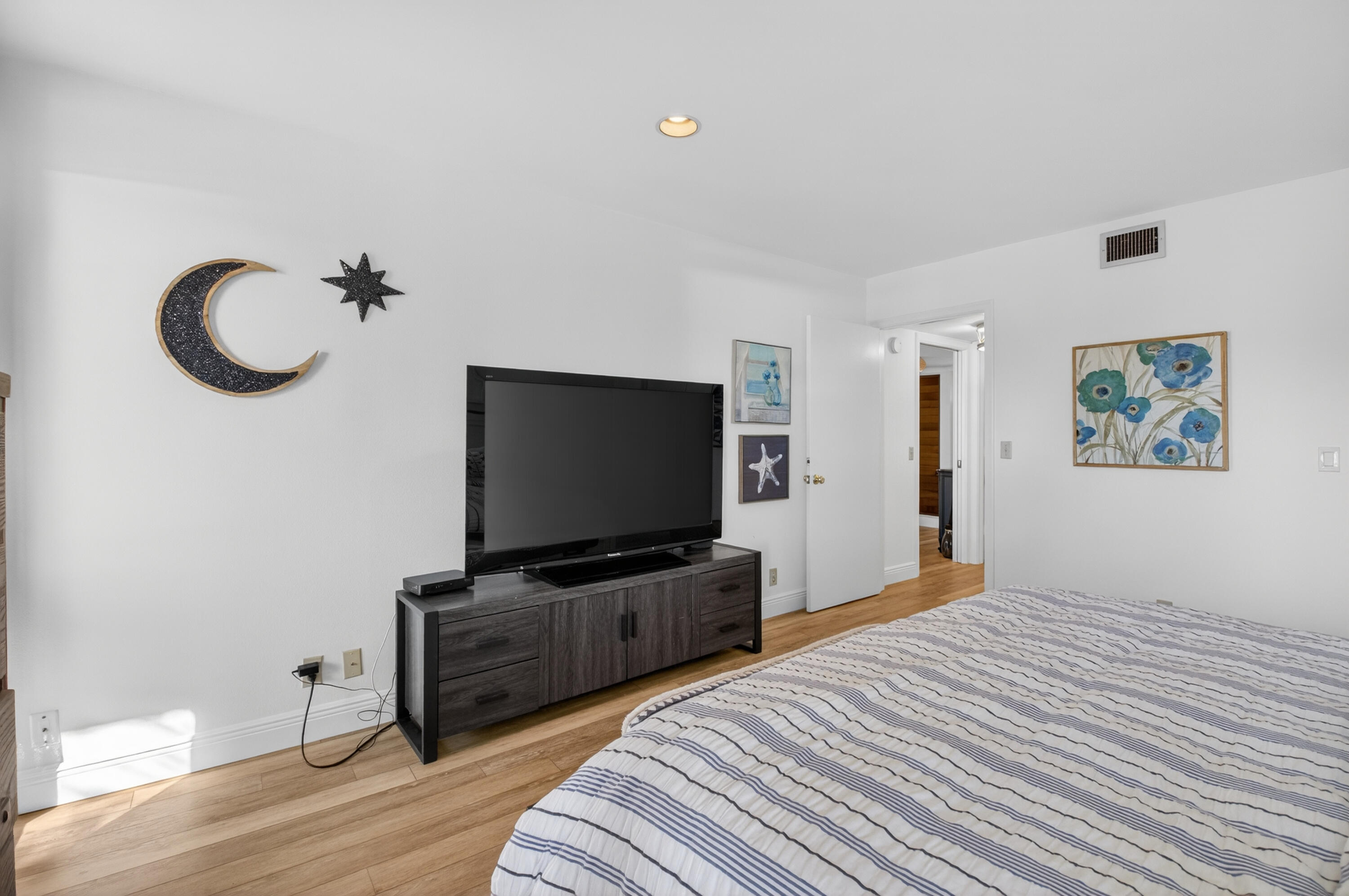 20361 Boca W Drive, Unit 1302 Boca Raton, FL 33434 - Photo 19 of 76 2nd Bedroom