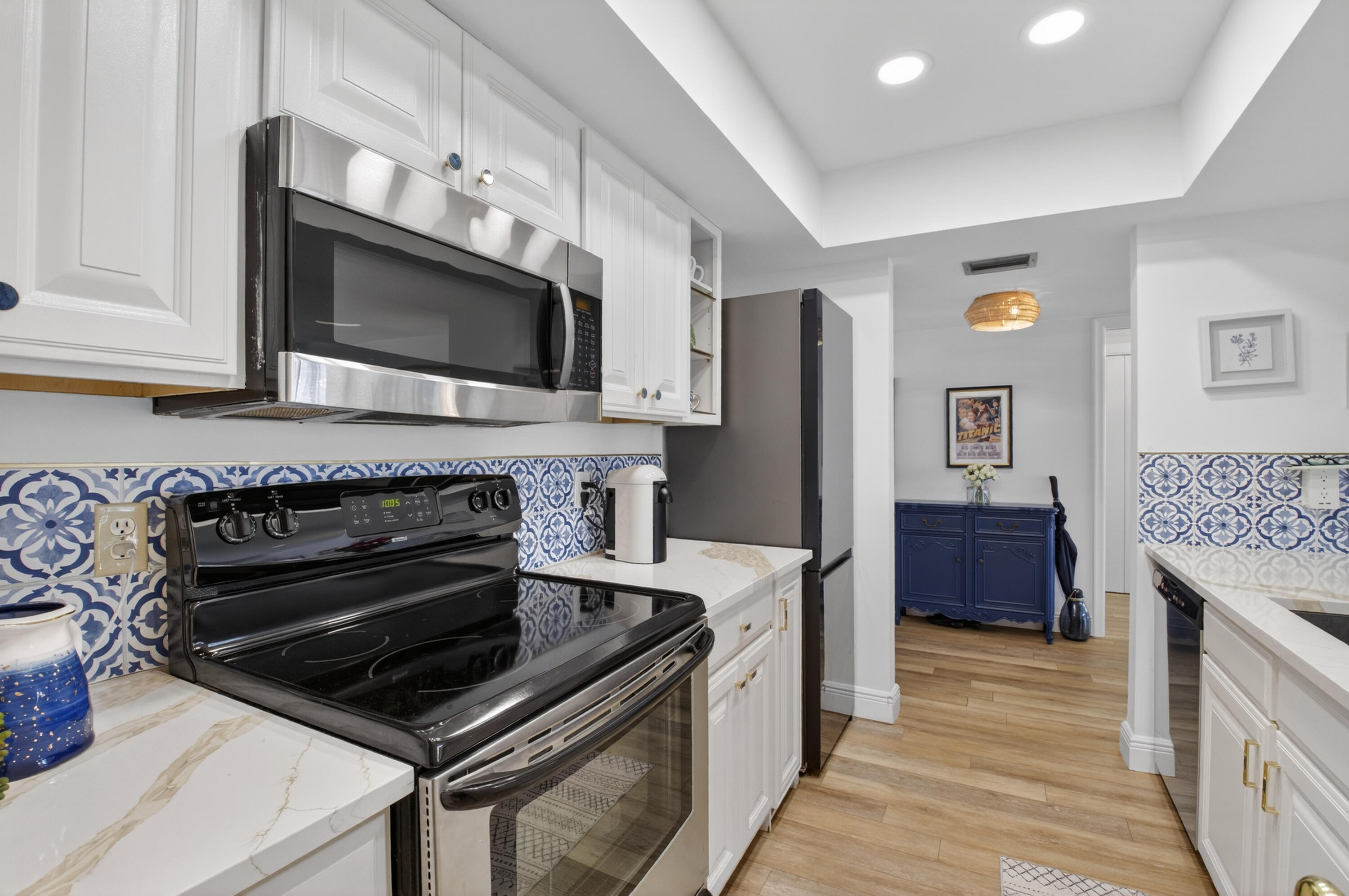 20361 Boca W Drive, Unit 1302 Boca Raton, FL 33434 - Photo 8 of 76 Kitchen