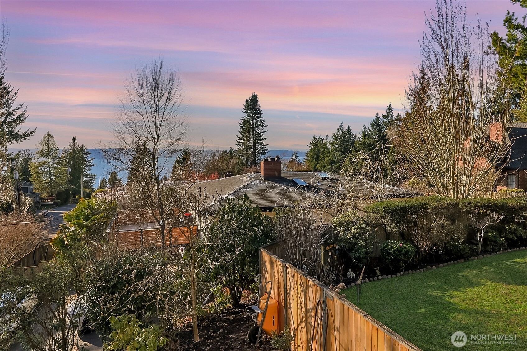 2424 Southwest 152nd Street Burien, WA 98166 - Photo 12 of 39 a view of outdoor space and yard