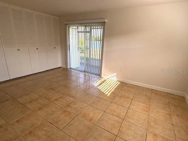 $1,575 | 201 Kings Boulevard, Unit 19, Sun City Center, FL 33573