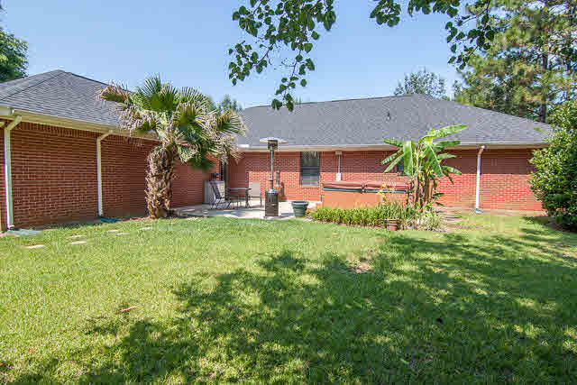 91 Robbins Boulevard Daphne, AL 36526 - Photo 8 of 10 Back yard