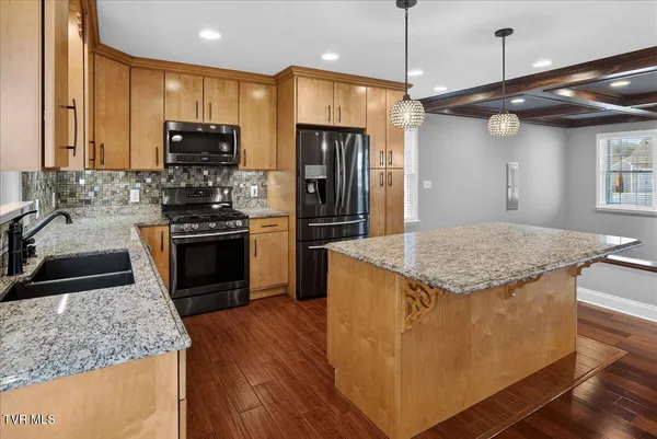 $410,000 | 234 Bradford Lane, Bristol, TN 37620