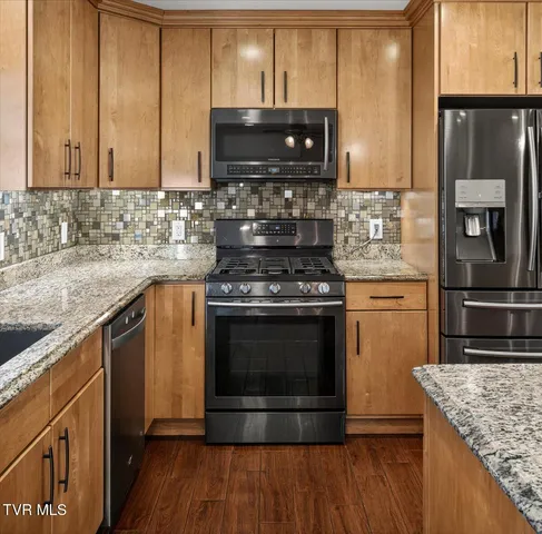 $425,000 | 234 Bradford Lane, Bristol, TN 37620