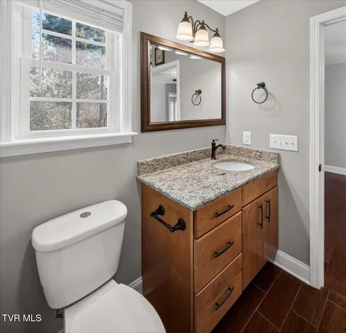 $425,000 | 234 Bradford Lane, Bristol, TN 37620