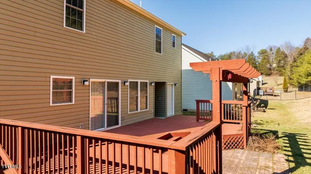 $425,000 | 234 Bradford Lane, Bristol, TN 37620