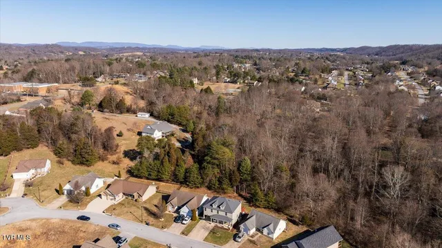 $425,000 | 234 Bradford Lane, Bristol, TN 37620