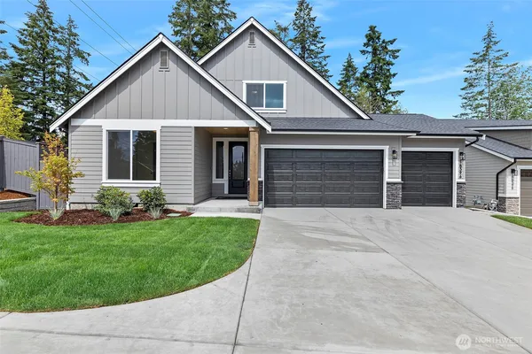 $899,950 | 19444 116th Street East, Bonney Lake, WA 98391
