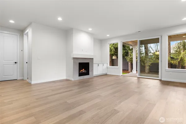 $899,950 | 19444 116th Street East, Bonney Lake, WA 98391