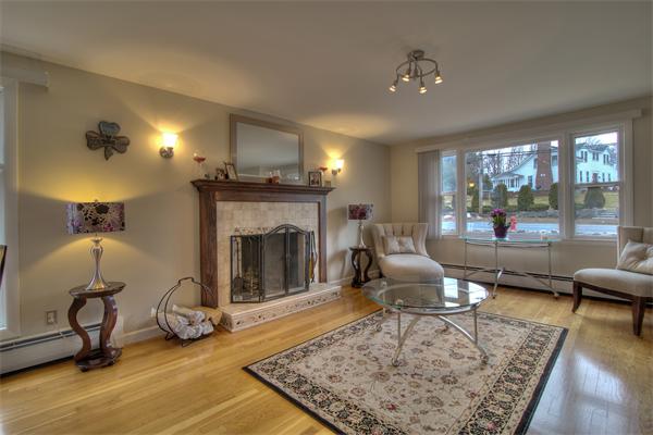 156 Howe Street Methuen, MA 01844 - Photo 12 of 28 Gallery Image 12