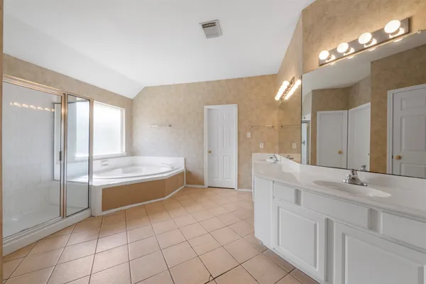 $2,425 | 17102 Mountain Crest Drive, Spring, TX 77379