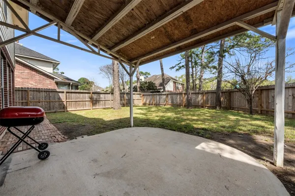 $2,450 | 17102 Mountain Crest Drive, Spring, TX 77379