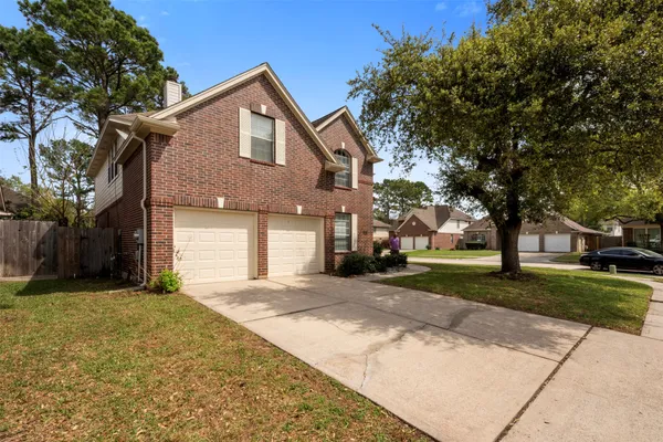 $2,425 | 17102 Mountain Crest Drive, Spring, TX 77379