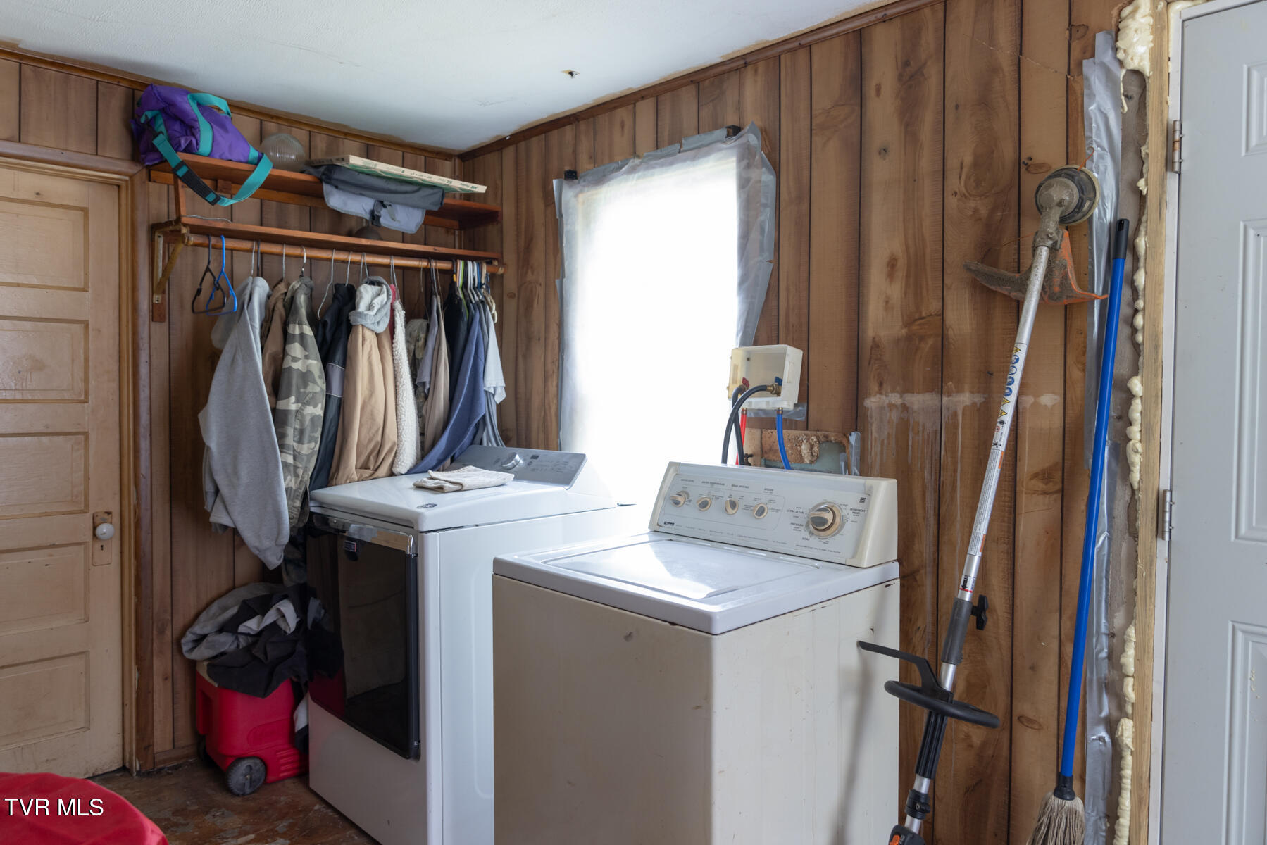 133 Bob Wright Road Elizabethton, TN 37643 - Photo 28 of 46 133BobWright_260420_0028