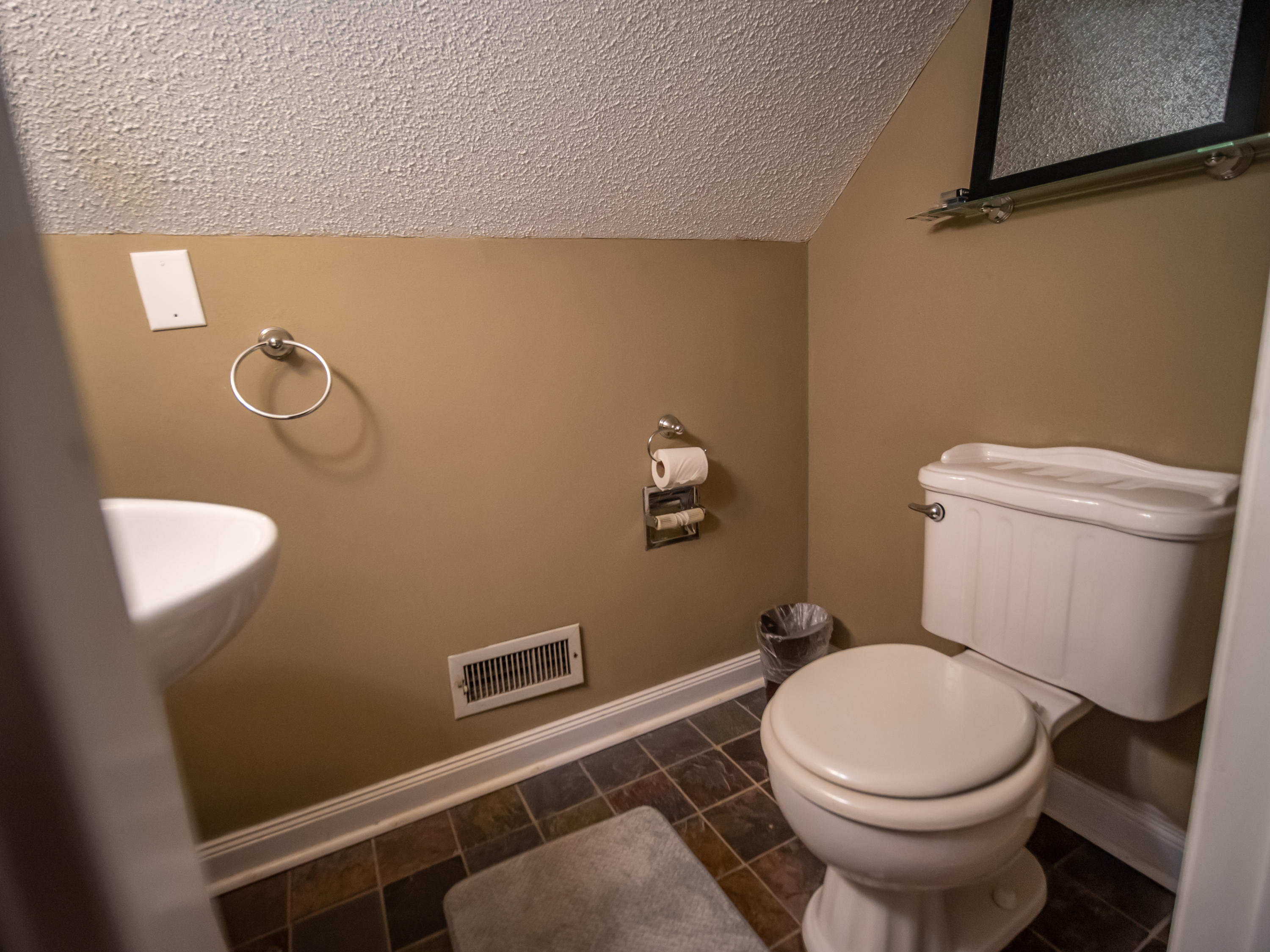134 Lowridge Road Johnson City, TN 37604 - Photo 21 of 33 134 Lowridge Rd-21