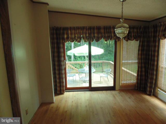 28075 Sunshine Road Ruther Glen, VA 22546 - Photo 8 of 25 Dining Room