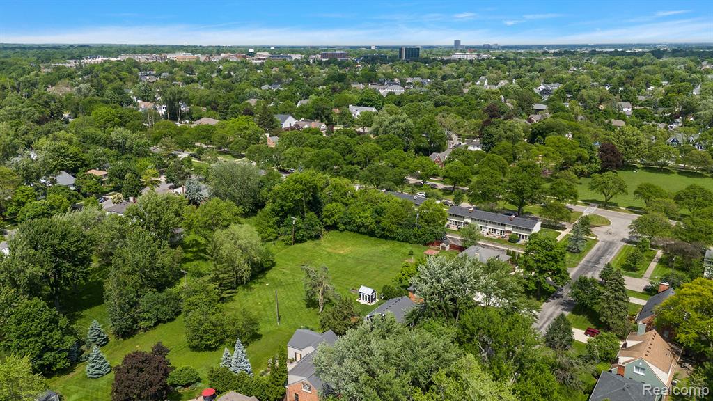 1050 Norfolk Street Birmingham, MI 48009 - Photo 52 of 54