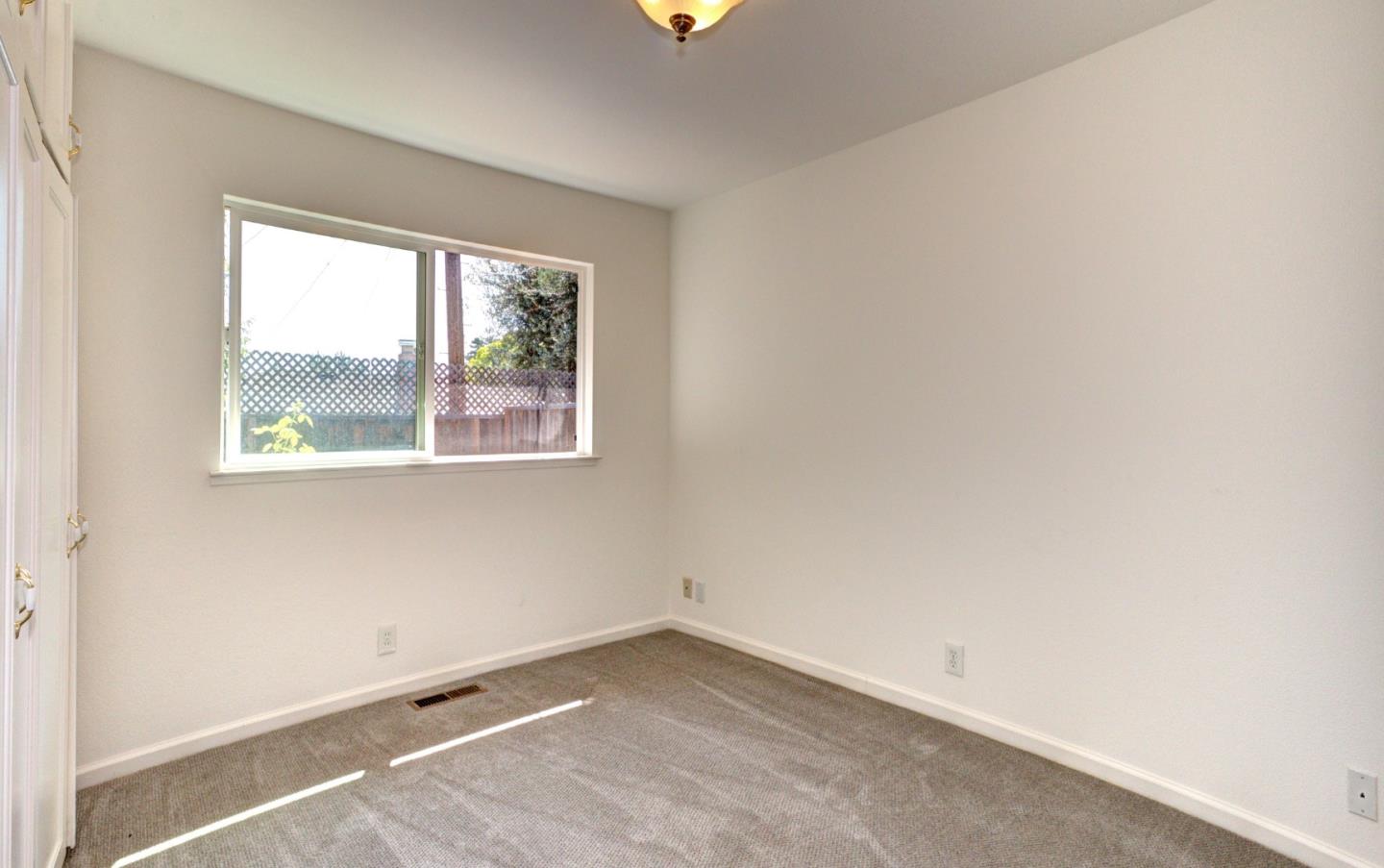 1825 Springer Road Mountain View, CA 94040 - Photo 10 of 12