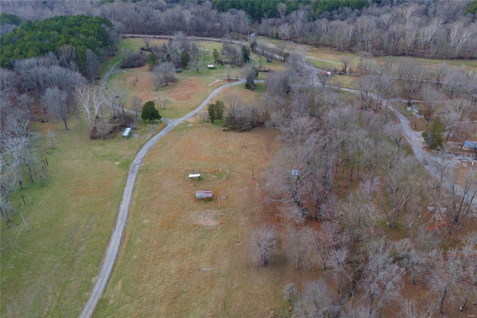 526 Lusk Road Herod, IL 62947 - Photo 10 of 14