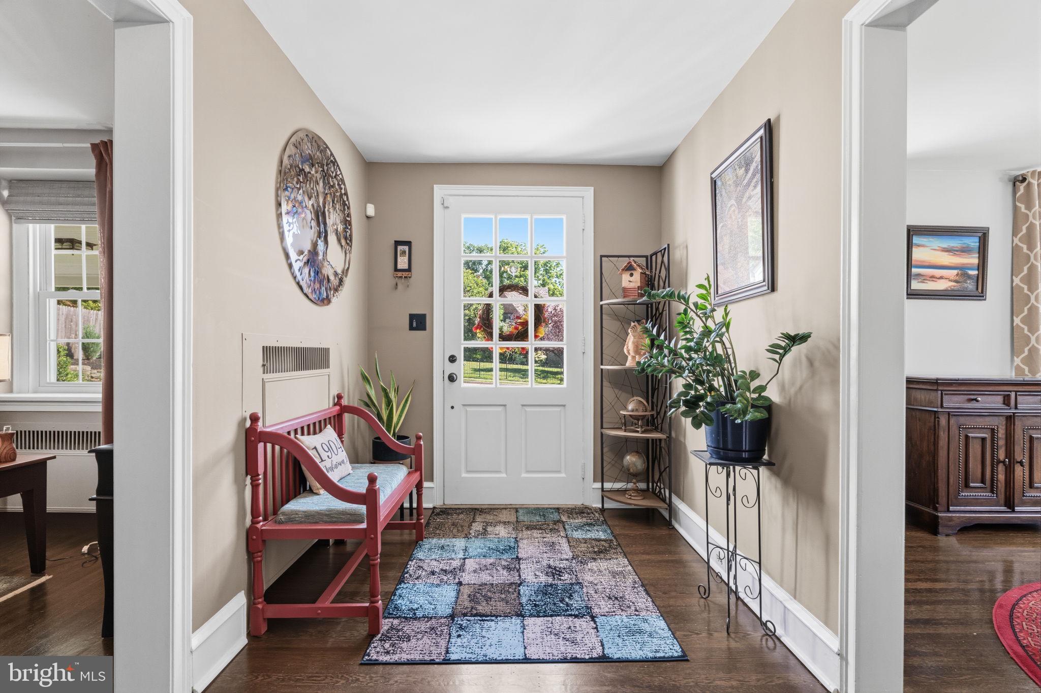 1242 Gordon Road Jenkintown, PA 19046 - Photo 5 of 48 Center hall