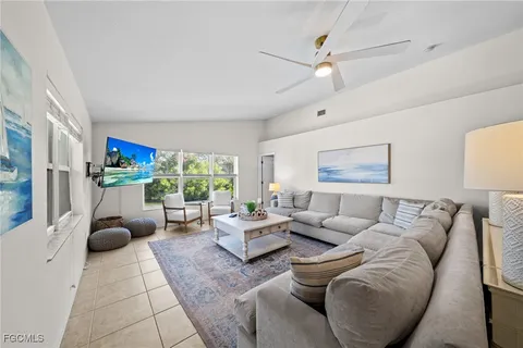 $599,900 | 1309 Southeast 10th Terrace, Cape Coral, FL 33990