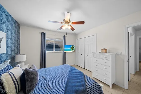 $599,900 | 1309 Southeast 10th Terrace, Cape Coral, FL 33990