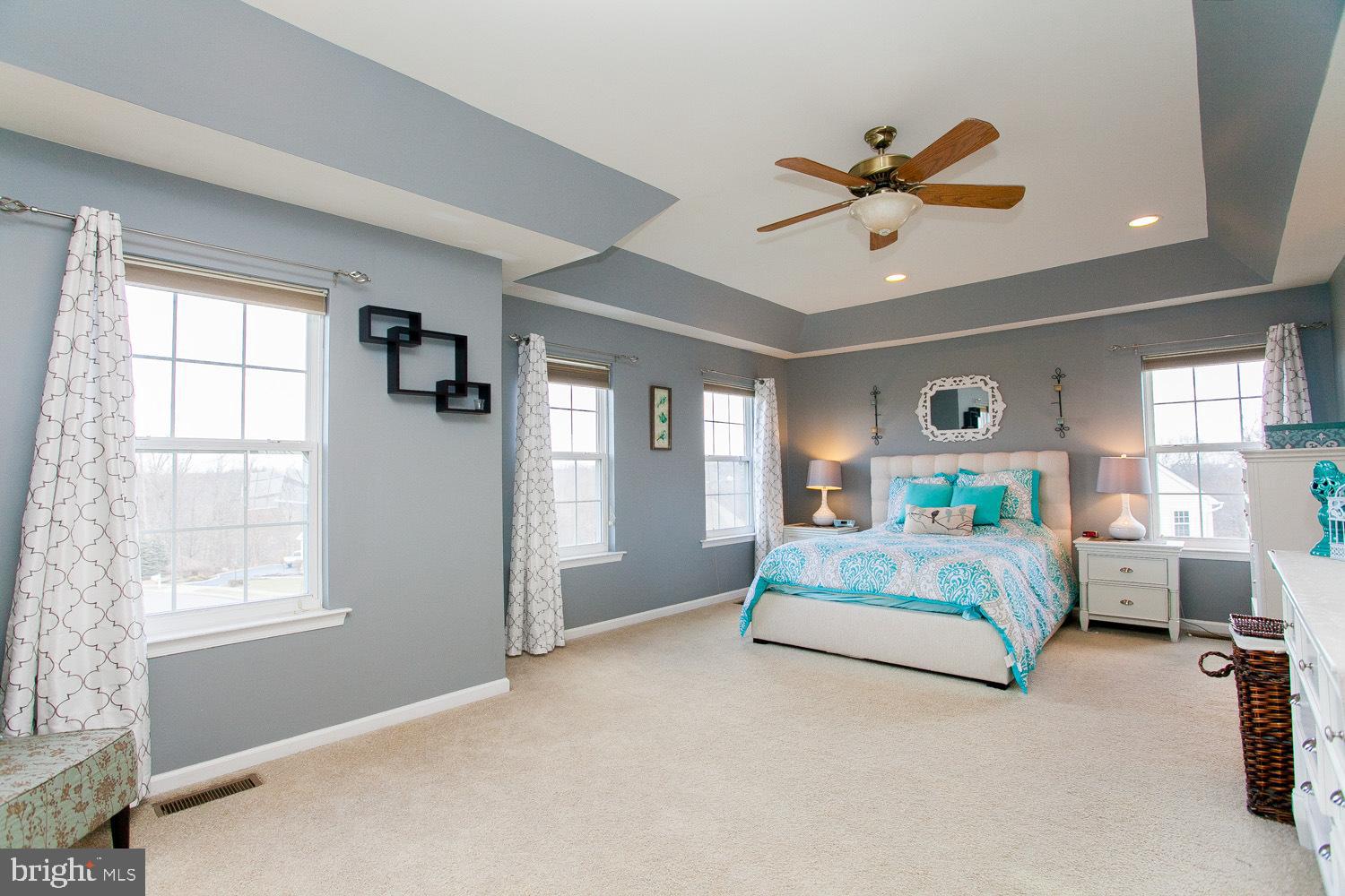 23 Mill Ridge Drive Aston, PA 19014 - Photo 14 of 35 Expansive Main bedroom
