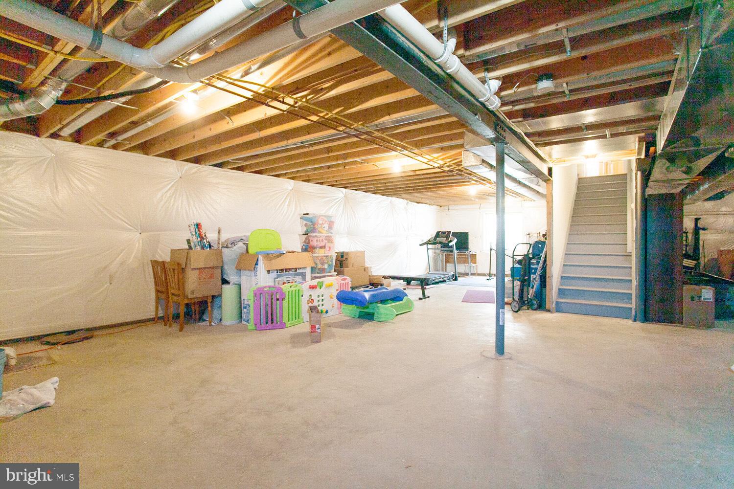 23 Mill Ridge Drive Aston, PA 19014 - Photo 28 of 35 Full basement