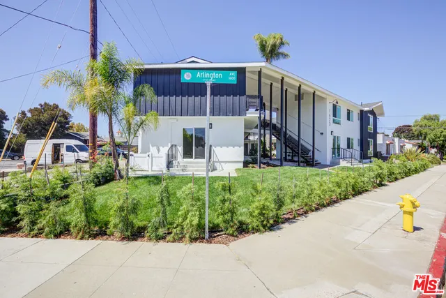 $1,925 | Arlington Avenue, Torrance, CA 90501