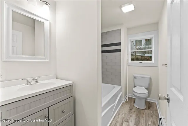 $1,500 | 714 Carmalt Street, Dickson City, PA 18519