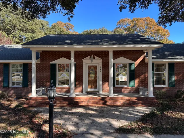 $3,300 | 245 High Tide Drive, Wilmington, NC 28411