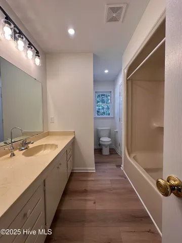 $3,300 | 245 High Tide Drive, Wilmington, NC 28411