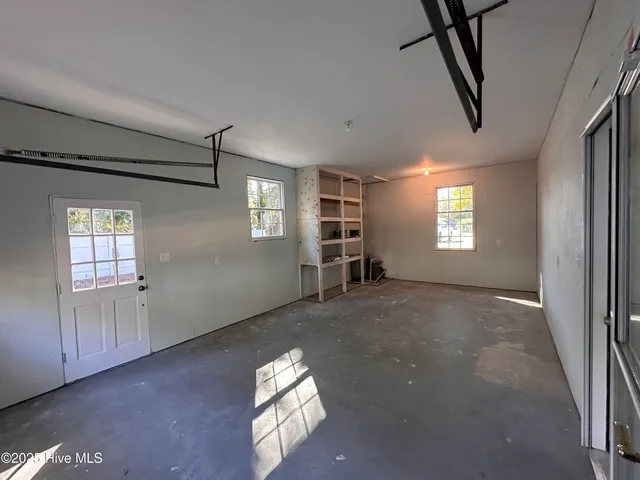 $3,300 | 245 High Tide Drive, Wilmington, NC 28411